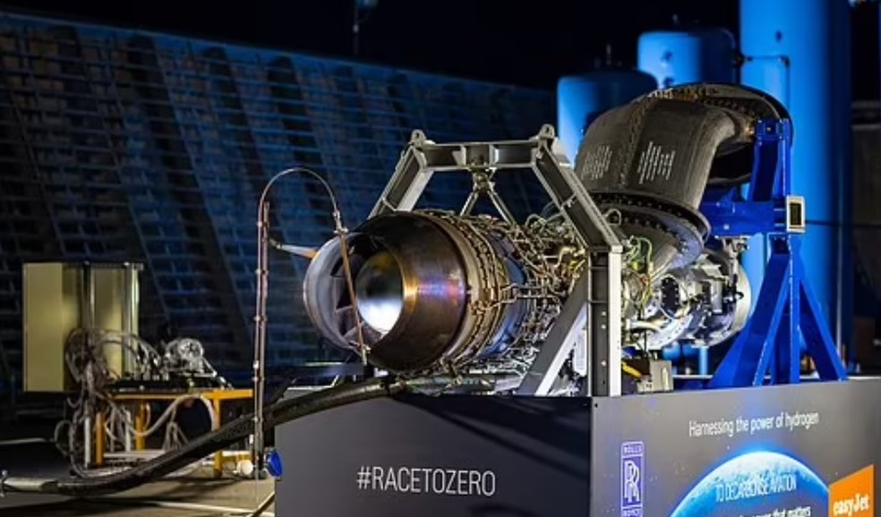 Motor Rolls-Royce foi usado para testes com hidrogênio verde no ano passado — Foto: Divulgação