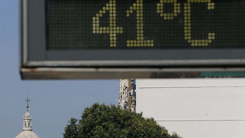 Cidades brasileiras ultrapassaram os 40ºC em pleno inverno nesta semana — Foto: Arquivo/Fernando Frazão/Agência Brasil