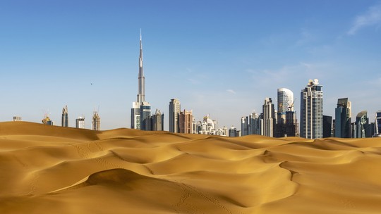 Emirados Árabes Unidos propõem sediar a COP novamente em 2024 em meio a desentendimentos sobre sede no leste europeu, afirma Financial Times