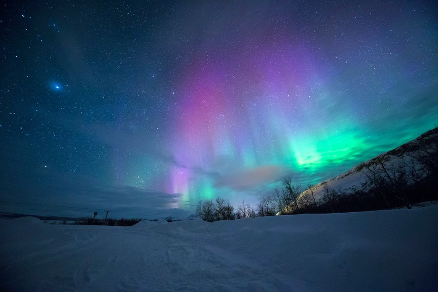 Aurora boreal no céu da Noruega
