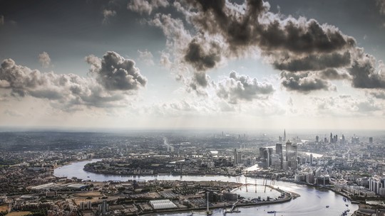 Rio Tâmisa ganha primeiro ponto oficial para banho em Londres após pressão de grupos ambientalistas