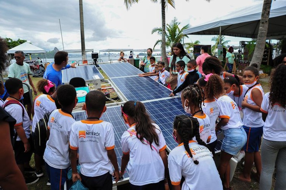 Desafio Solar Brasil, competição de barcos movidos à energia solar — Foto: Paulo Chaffim/Divulgação