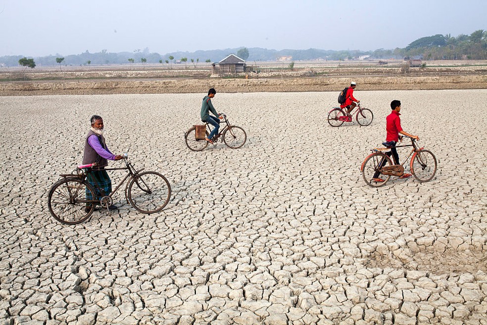 Bangladesh: exposta ao avanço da desertificação, população busca refúgio longe de casa. — Foto: Zakir Chowdhury / Getty Images