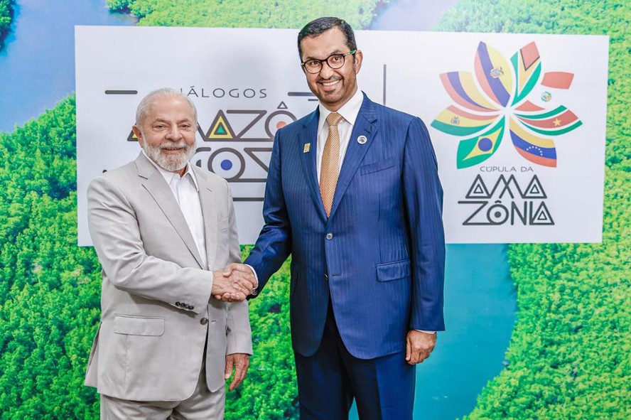 Lula e o Sultan al-Jaber, presidente da COP28, que acontecerá em Dubai no fim do ano.