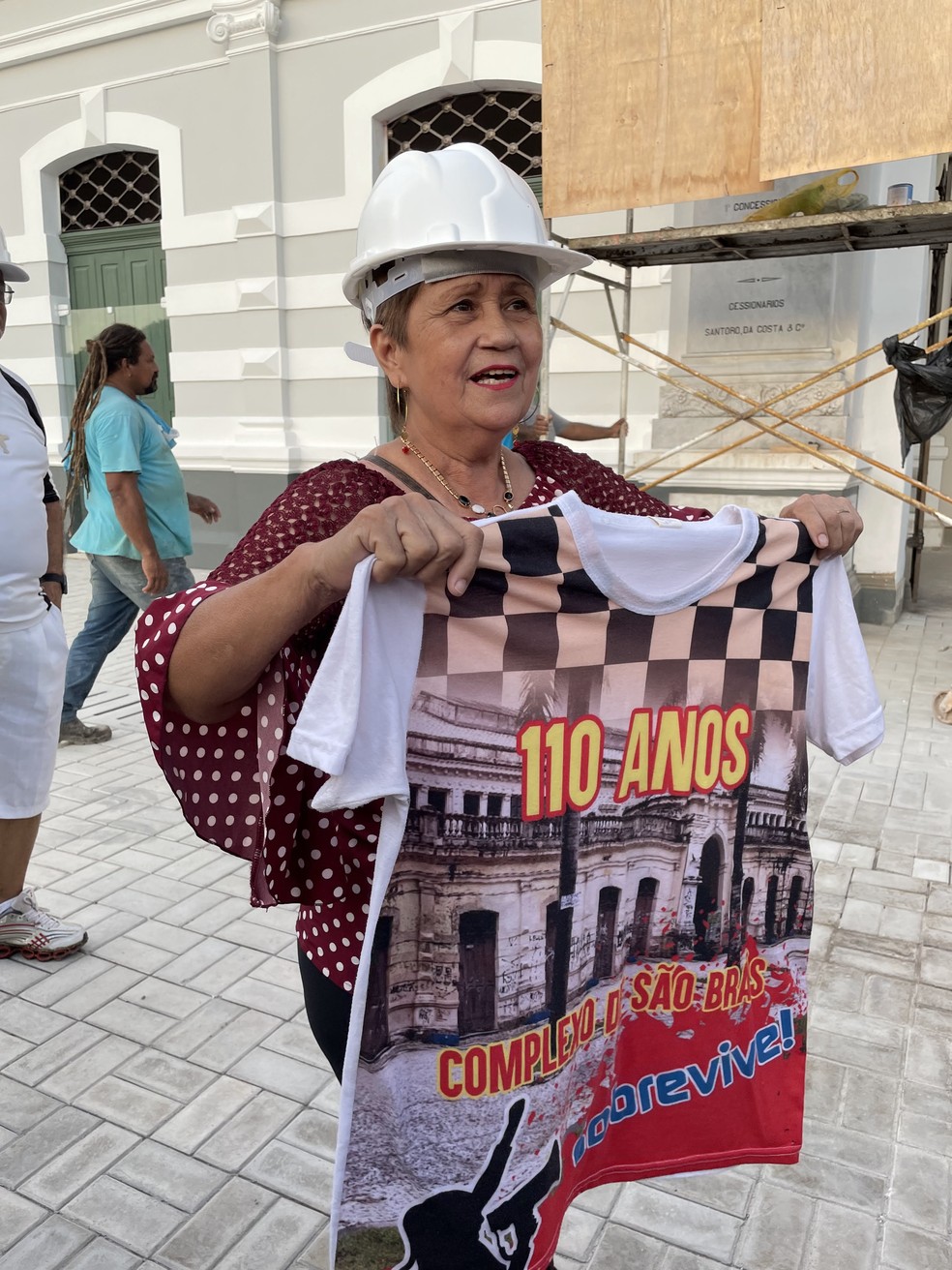 Rosana Martins, feirante do Mercado de São Brás. — Foto: Alice Martins