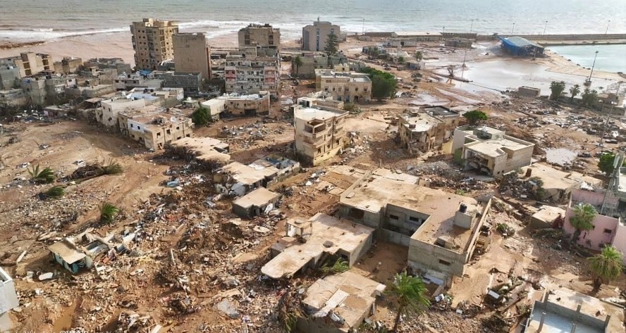 Tempestade na Líbia deixa mais de 2 mil mortes e 10 mil desaparecidos