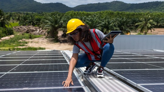 Geração de empregos no setor da energia solar fotovoltaica é destaque no Brasil
