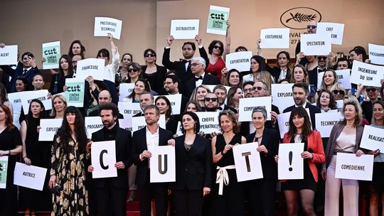 Protesto por cinema mais ecológico marcou tapete vermelho de Cannes: 'Indústria poluidora e extrativa'