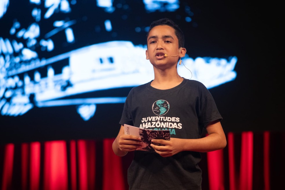João em palestra no Theatro da Paz, em Belém, dia 8 de junho. — Foto: TEDx Amazônia