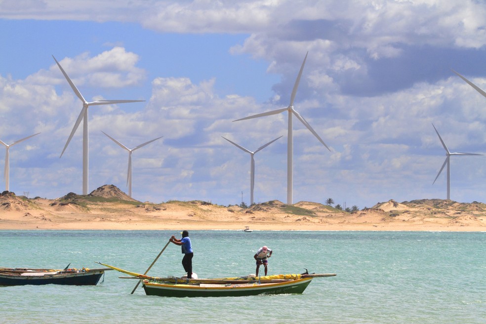 Parque eólico em Icarazinho, no litoral do Ceará. — Foto: Philippe Turpin/Getty Images