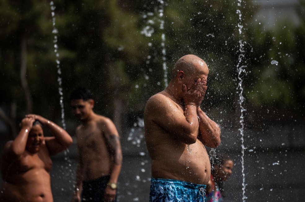Altas temperaturas estão causando a primeira onda de calor do ano na Europa: na Espanha (foto), diversas cidades podem sofrer com temperaturas máximas muito altas — Foto: Marcos del Mazo/LightRocket via Getty Images