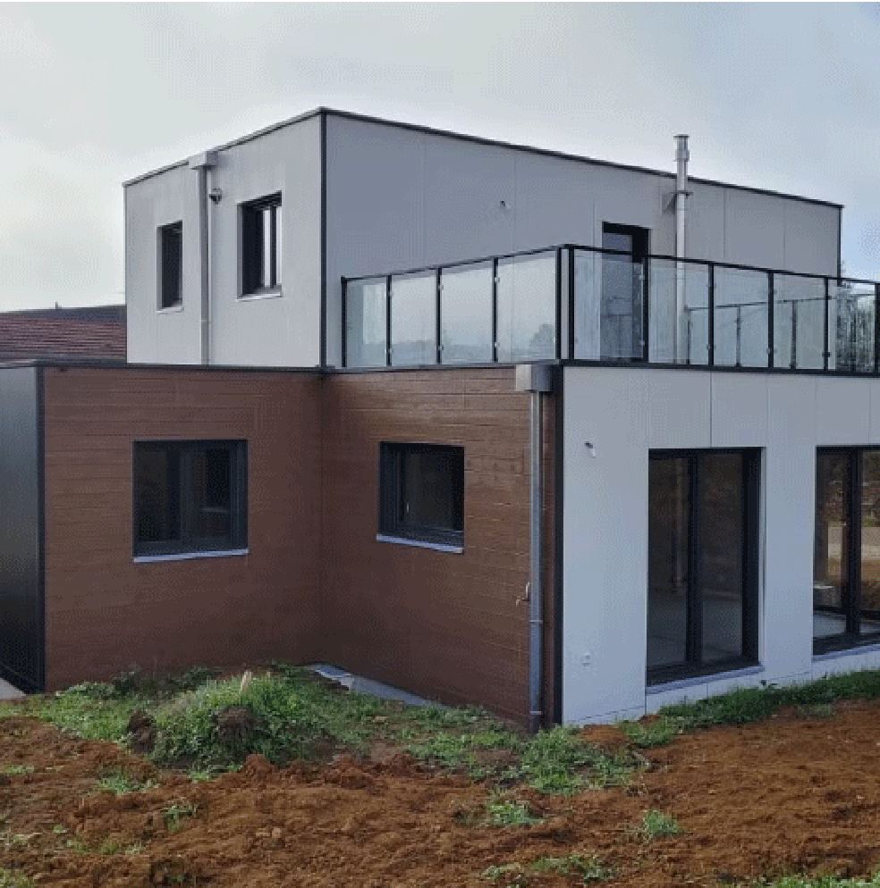 Esta Hop House possui 112 m² e é composta por quatro módulos. — Foto: Reprodução/Instagram @hophouse_habitatmodulairebois