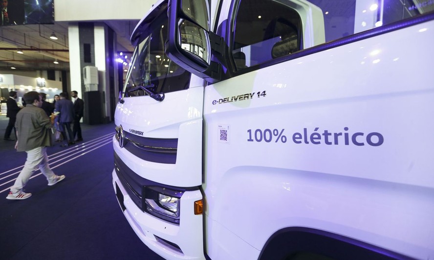 Carros elétricos são prioridade para transição energética