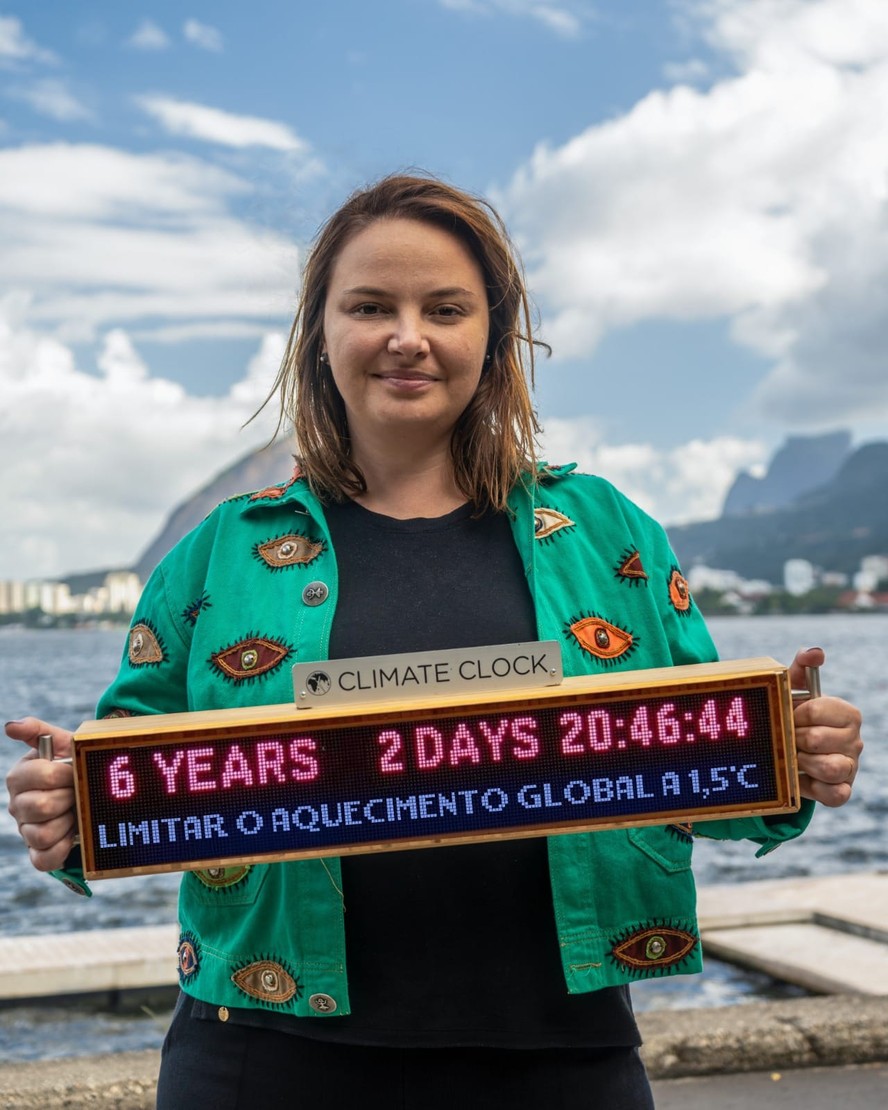 Natalie Unterstell, presidente do Instituto Talanoa, responsável pela ação do Climate Clock no Brasil